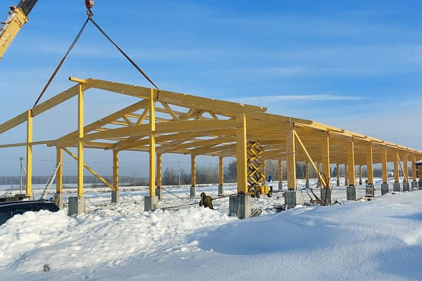 Возводим каркасы помещений молочно-товарной фермы в Тульской области