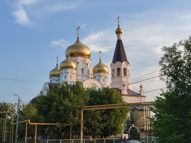 Храм святых апостолов Петра и Павла